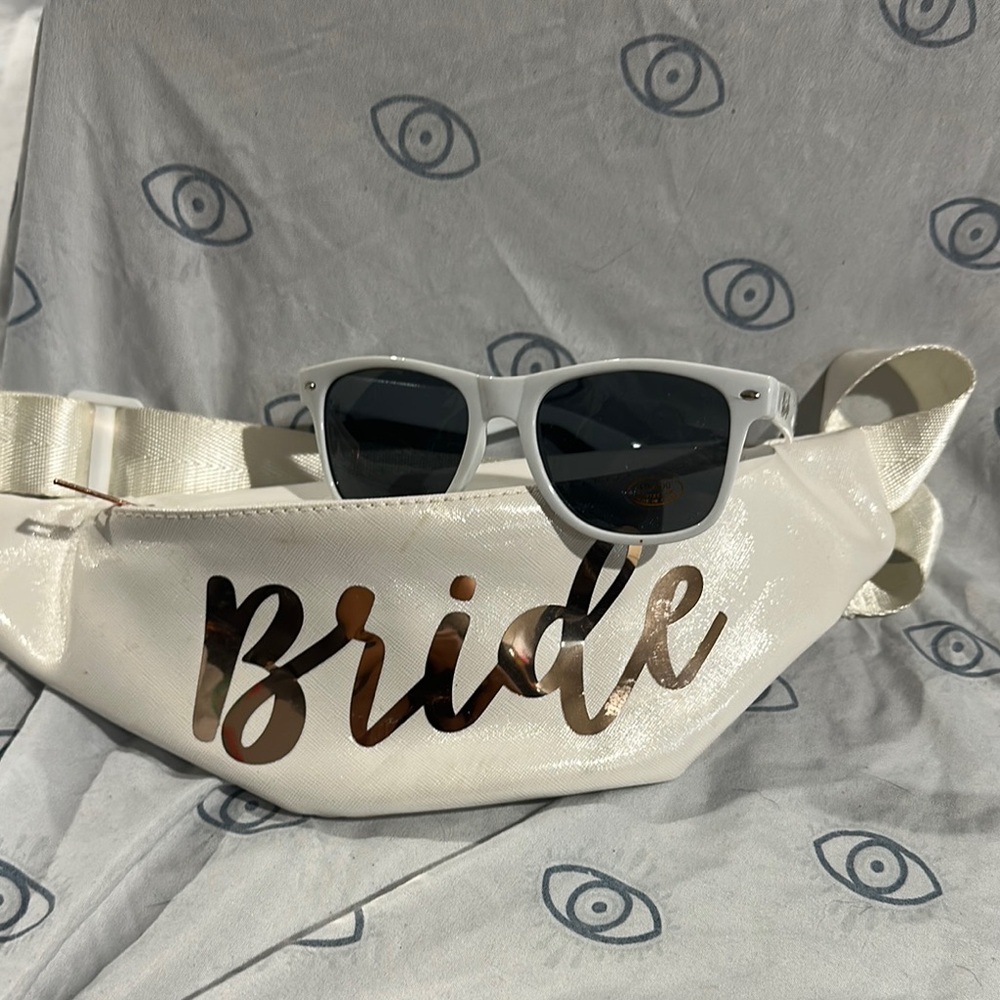 White and Gold Rectangular Sunglasses Accessories